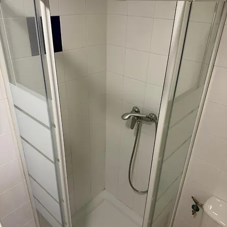 Albergue Valmadrid אכסניה Valmadrid