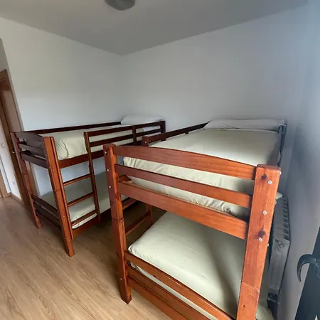 אכסניה Albergue Valmadrid *