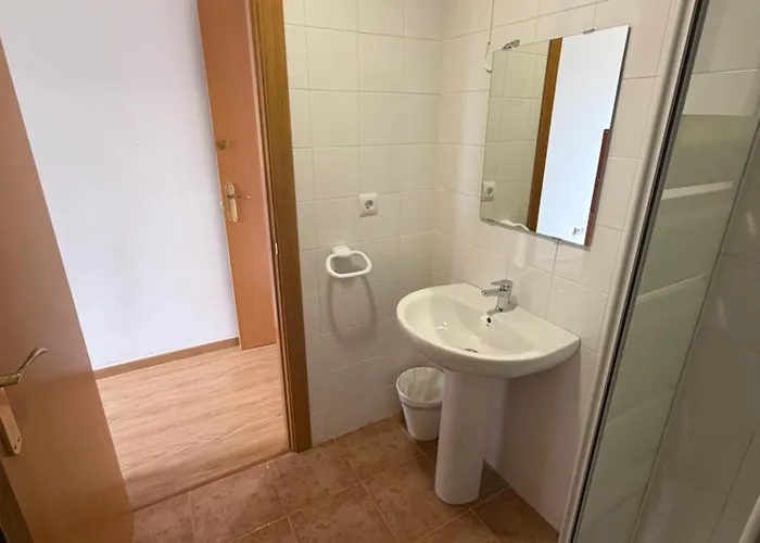 Hostel Albergue Valmadrid